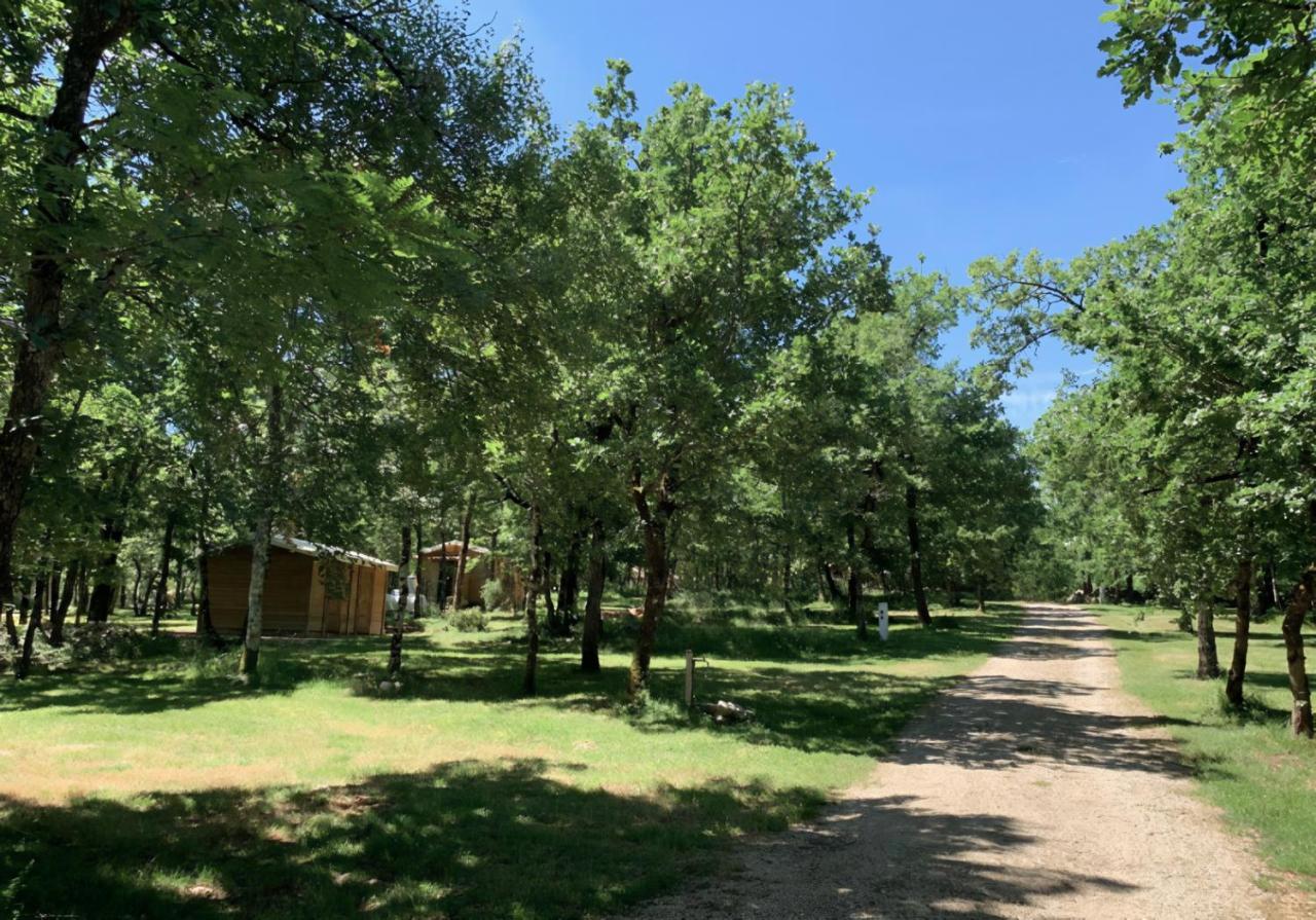 Lodges Du Bois Dodo - Ancien Camping De Bois Redon Septfonds Exterior photo